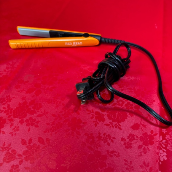 Intertek curling Iron-new, never used - Picture 6 of 6